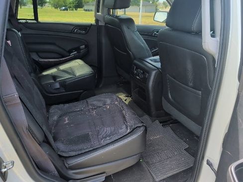 Used 2015 Chevrolet Tahoe LTZ AWD/4WD image 11