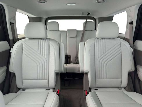 New 2026 Hyundai Palisade SEL Premium image 16