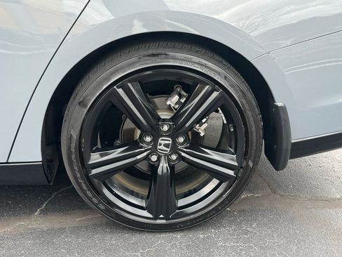 Used 2023 Honda Accord Sport image 10