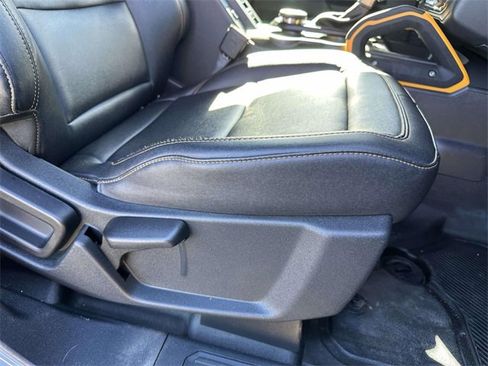 Used 2023 Ford Bronco Badlands image 26