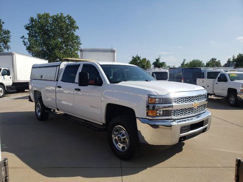 Used 2019 Chevrolet Silverado 2500 W/T AWD/4WD image 5
