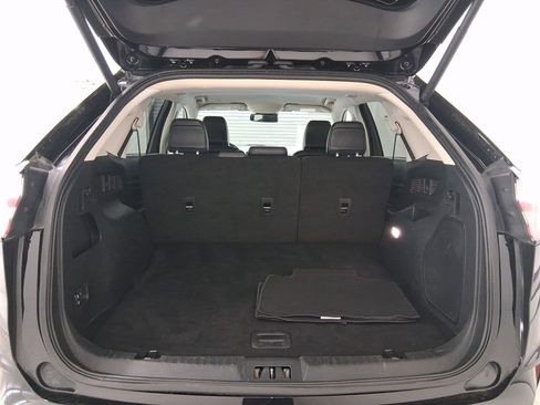 Used 2024 Ford Edge Titanium image 25