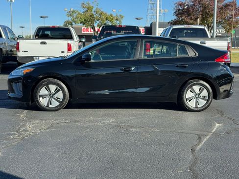 Used 2021 Hyundai Ioniq Blue image 8