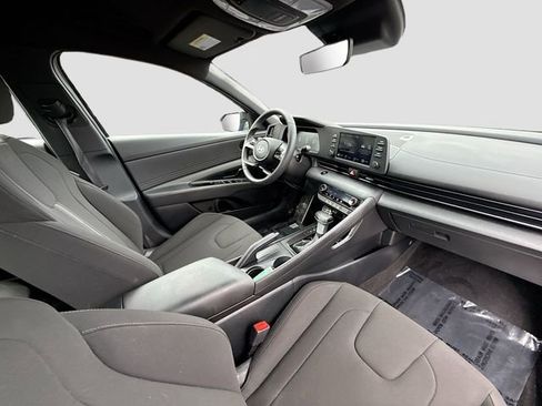 Certified 2026 Hyundai Elantra Sport image 26