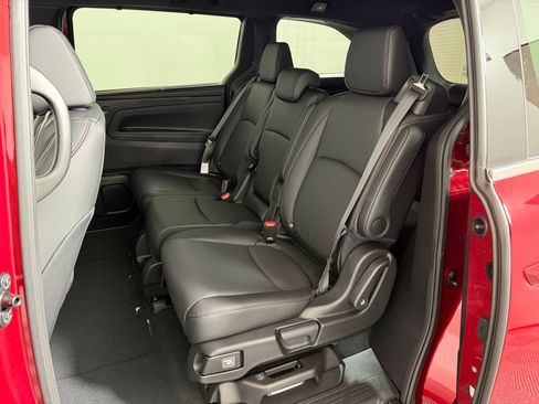 New 2026 Honda Odyssey Sport-L image 12