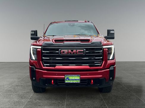 New 2025 GMC Sierra 2500 AT4 image 2