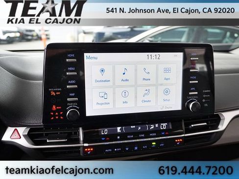 Used 2022 Toyota Sienna XLE w/ XLE Plus Package FWD image 27