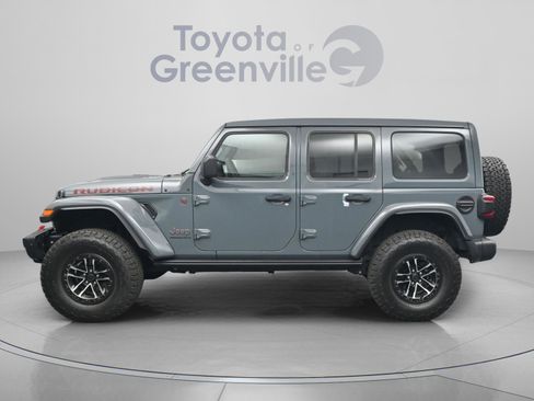 Used 2025 Jeep Wrangler Unlimited Rubicon AWD/4WD image 5