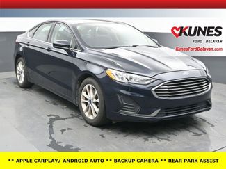 Used 2020 Ford Fusion SE FWD video 1