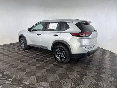Certified 2024 Nissan Rogue S FWD image 7