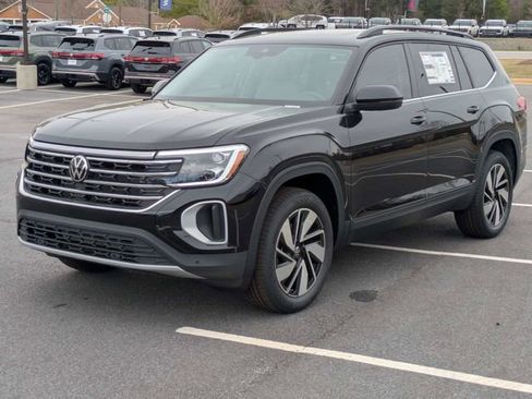 New 2026 Volkswagen Atlas SE FWD image 8