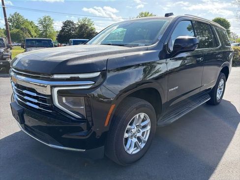 Used 2025 Chevrolet Tahoe LT image 7