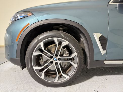 Certified 2024 BMW X5 sDrive40i w/ Premium Package RWD image 11