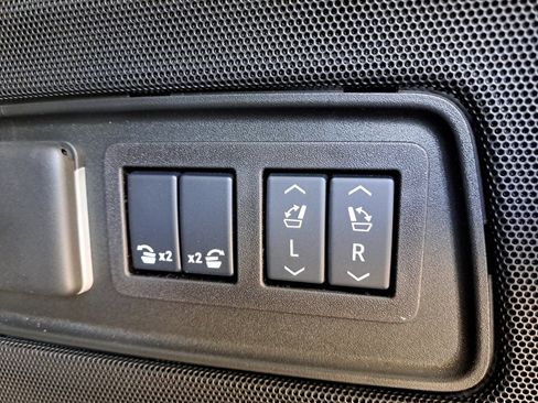 Certified 2026 Cadillac Escalade ESV Platinum Sport w/ LPO, ONYX Package image 26