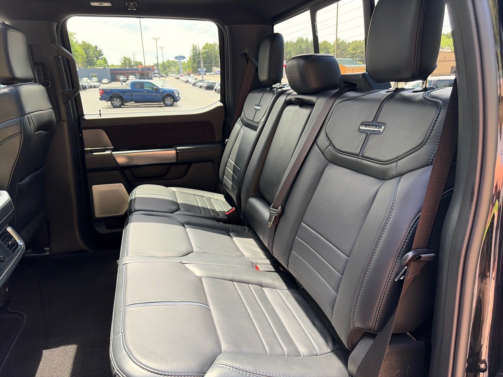 Used 2025 Ford F150 Platinum w/ FX4 Off-Road Package AWD/4WD image 13