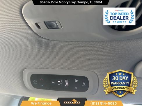 Used 2021 Chrysler Voyager Lxi FWD image 34