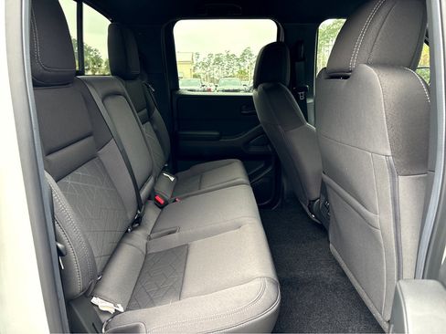 New 2026 Nissan Frontier SV w/ Tow Package image 13