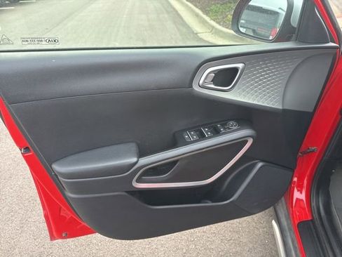 Used 2020 Kia Soul X-Line image 7