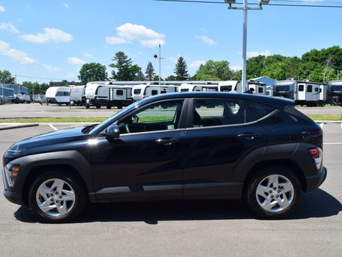Used 2025 Hyundai Kona SE FWD image 5