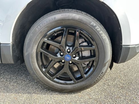 Used 2022 Ford Edge SEL image 12