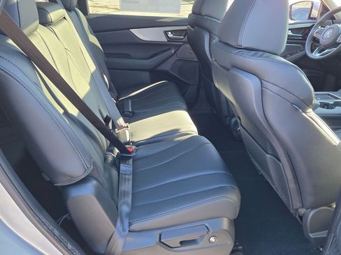 New 2026 Acura MDX SH-AWD image 11