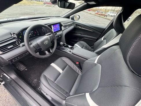 New 2026 Toyota Camry SE image 11
