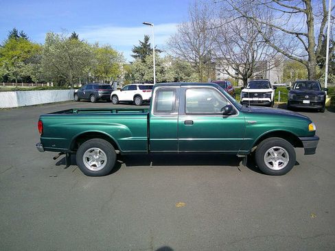 Used 1999 MAZDA B-Series Pickup 2WD Cab Plus B2500 image 6