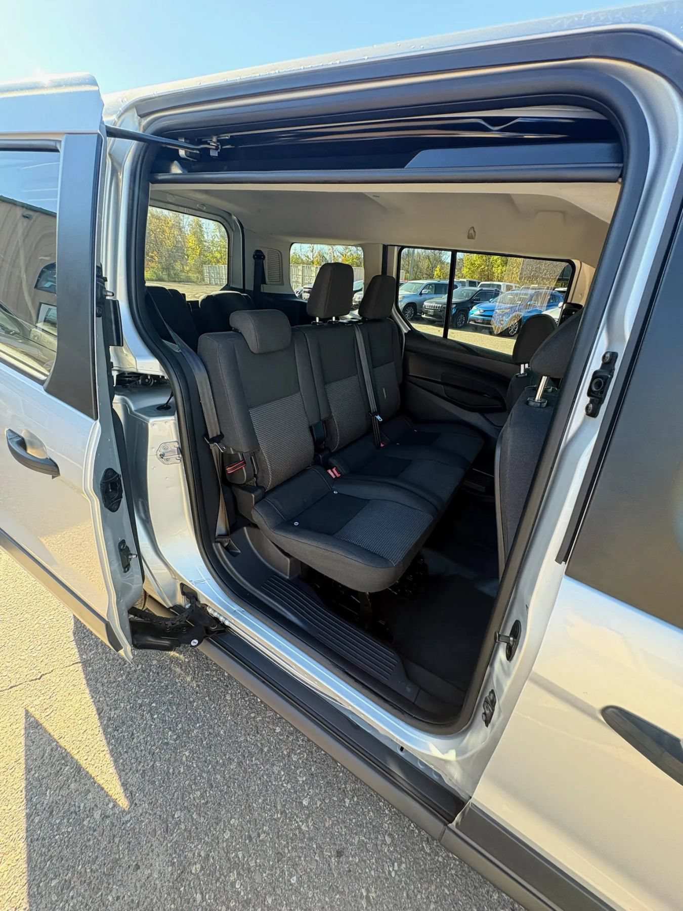 Used 2016 Ford Transit Connect XL FWD image 30