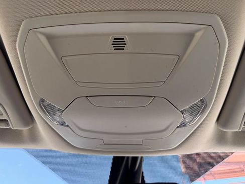 Used 2017 Ford Escape Titanium FWD image 13