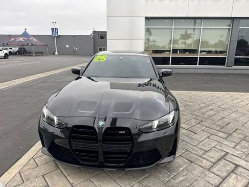 Used 2025 BMW M3 w/ Executive Package RWD image 27