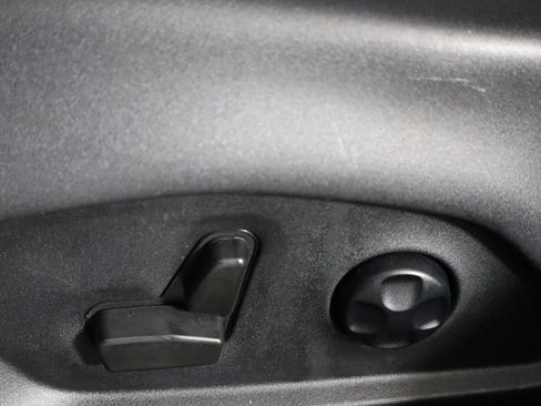 Used 2021 Jeep Compass Limited w/ Sun and Sound Group AWD/4WD image 24