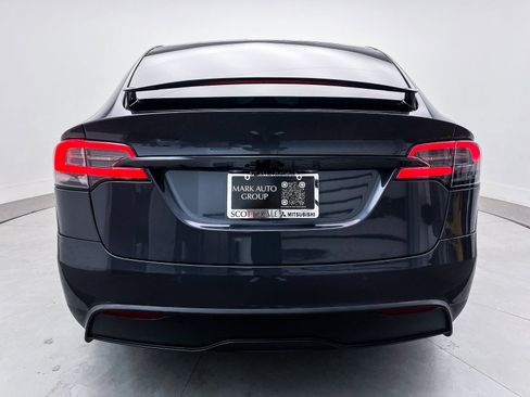 Used 2023 Tesla Model X image 14
