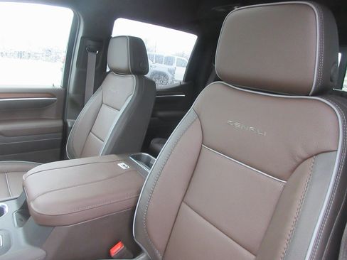 New 2026 GMC Sierra 1500 Denali image 14