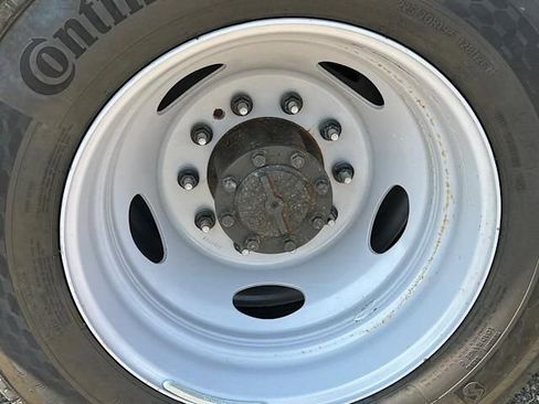 New 2024 Ford F450 XL w/ XL Chrome Package image 37