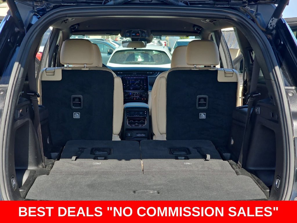 Used 2023 Jeep Grand Cherokee L Limited w/ Luxury Tech Group II AWD/4WD image 13