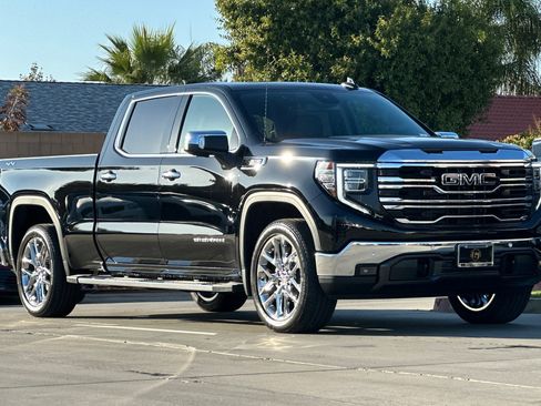 New 2026 GMC Sierra 1500 SLT w/ SLT Premium Plus Package image 9