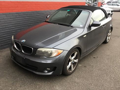 Used 2013 BMW 128i Convertible image 3
