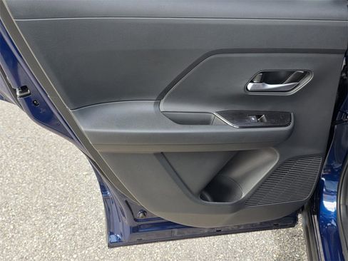 New 2026 Nissan Kicks SV image 31