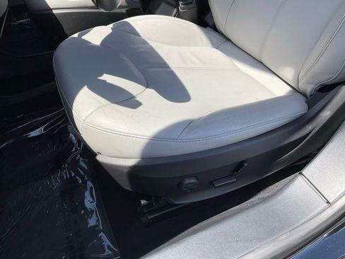 Used 2014 Tesla Model S P85 RWD image 16