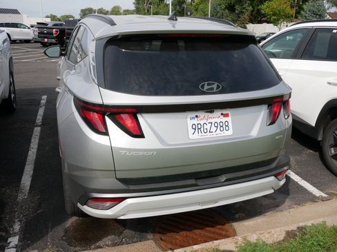 Used 2025 Hyundai Tucson SEL AWD/4WD image 8
