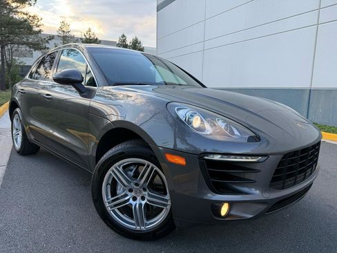 Used 2015 Porsche Macan S AWD/4WD image 9
