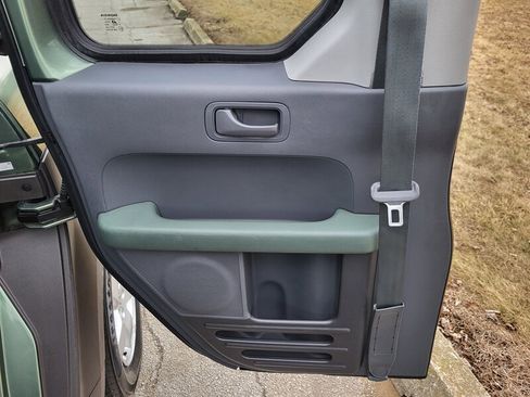 Used 2003 Honda Element EX image 24