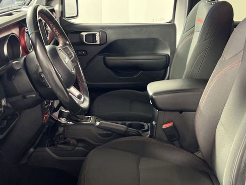 Used 2023 Jeep Wrangler Unlimited Rubicon w/ Cold Weather Group image 13