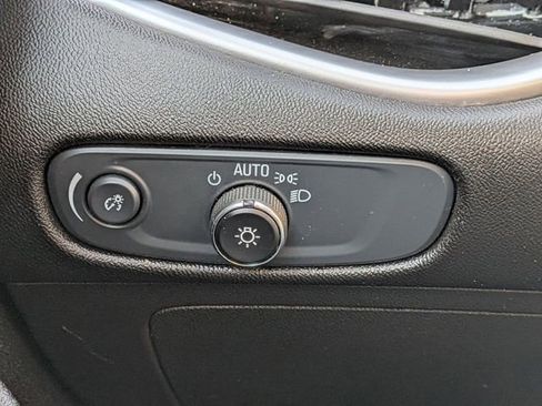 Used 2024 Chevrolet Malibu LT image 18