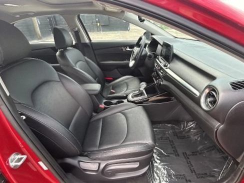 Used 2021 Kia Forte EX FWD image 11