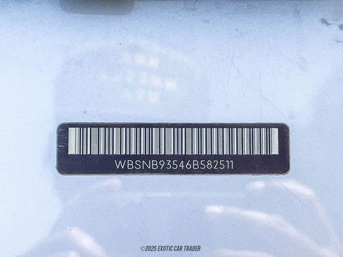 Used 2006 BMW M5 image 54