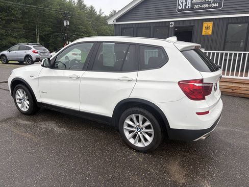Used 2017 BMW X3 xDrive28i AWD/4WD image 2