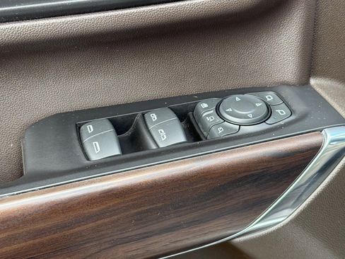 Used 2022 GMC Sierra 2500 SLT w/ Gooseneck/5TH Wheel Package image 11