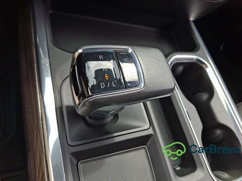 Certified 2022 Chevrolet Silverado 1500 LT AWD/4WD image 15