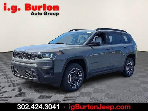 New 2026 Jeep Cherokee Laredo AWD/4WD image 2